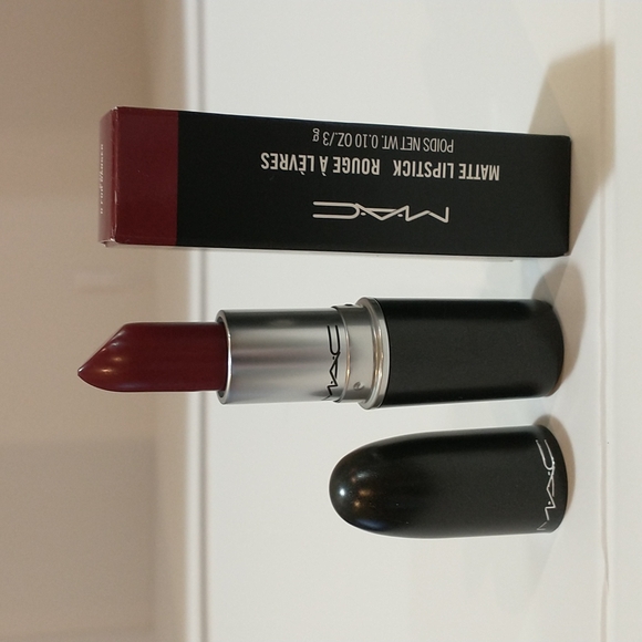 ⚘⚘MAC Matte Lipstick Color "D for Danger"⚘⚘ - Picture 1 of 5